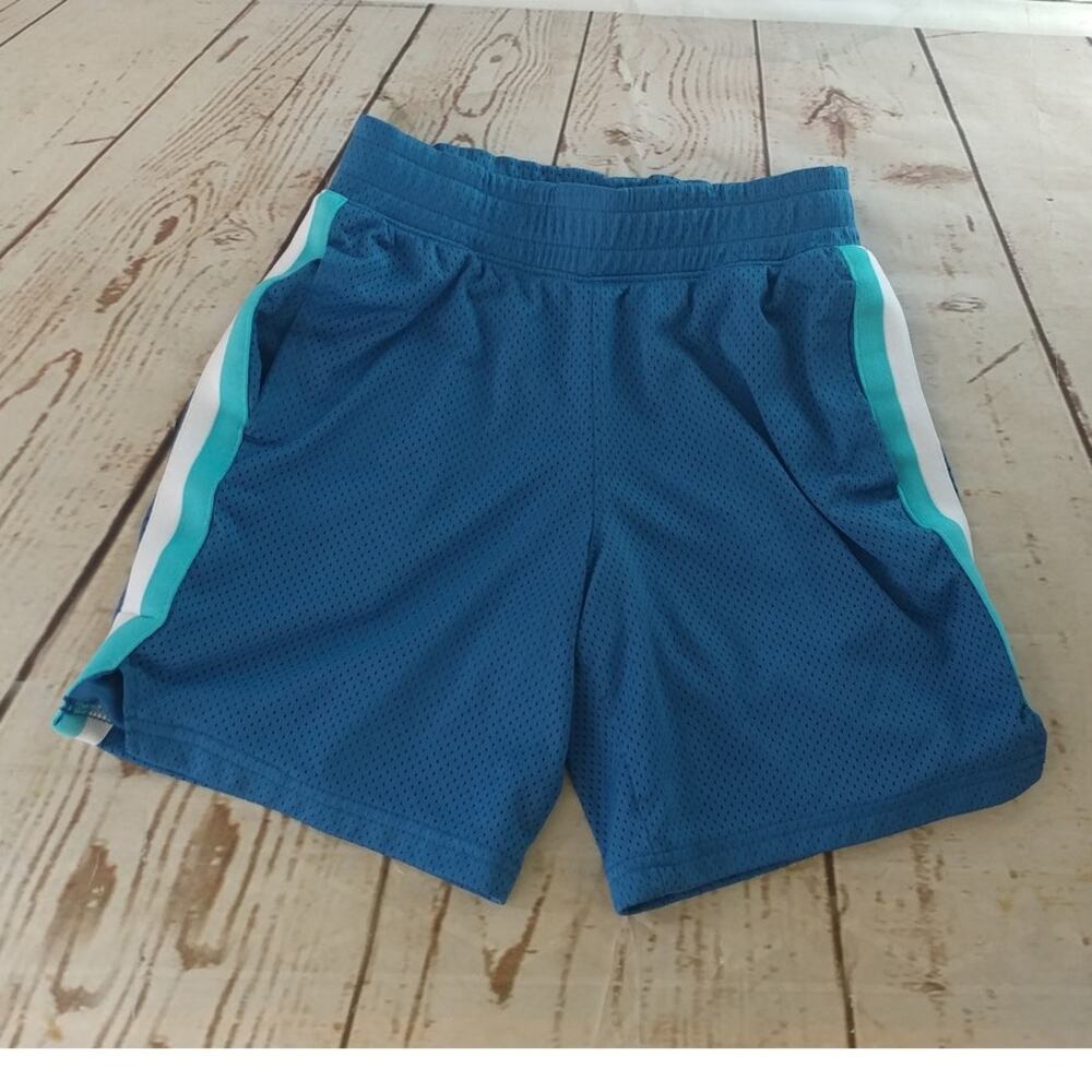 All In Motion Mesh Shorts Blue Size M (8/10) kid